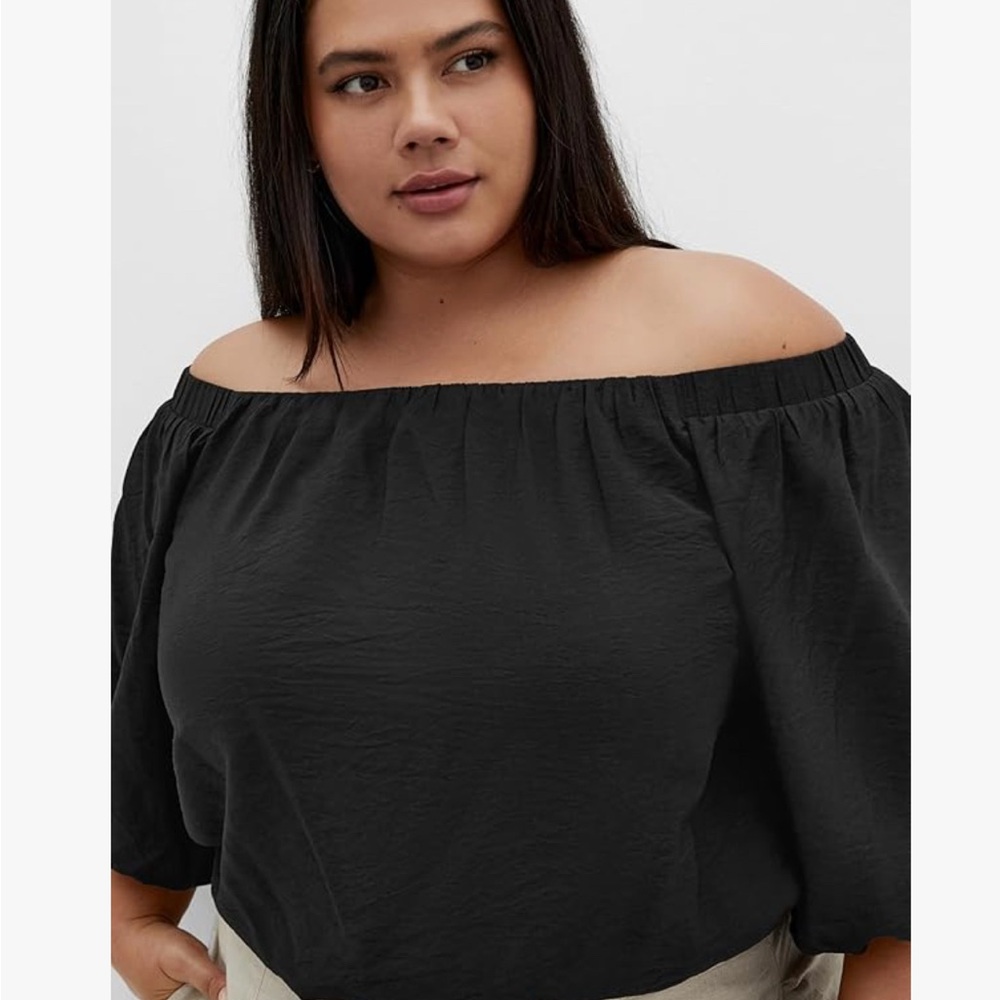 NWT CITY CHIC Off-Shoulder Black Women's Top